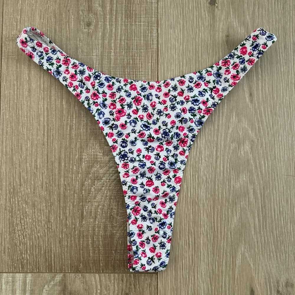 ‘BABYMOON’ THONG BOTTOMS